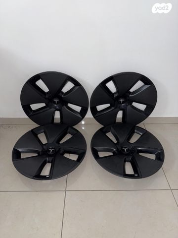 feedItemObj.data.row_1