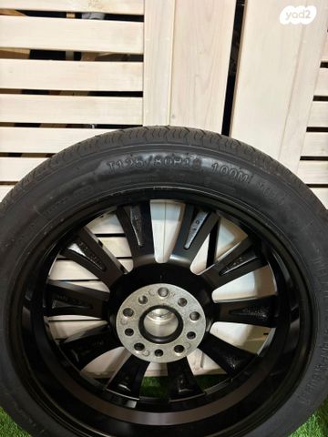 feedItemObj.data.row_1