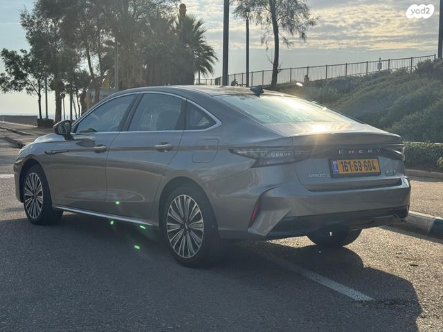 מודעת רכב צ׳רי אריזו 8