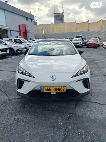 מודעת רכב אם ג'י MG4