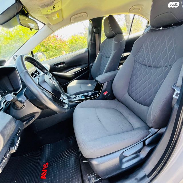 טויוטה קורולה