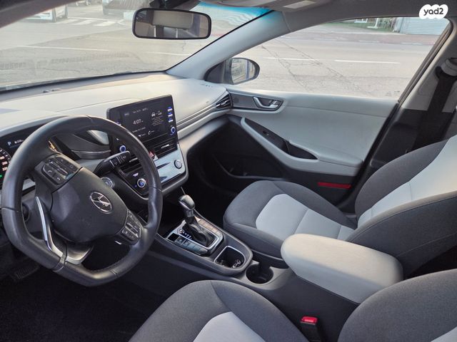 יונדאי איוניק