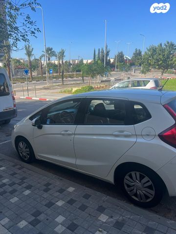 מודעת רכב הונדה ג'אז