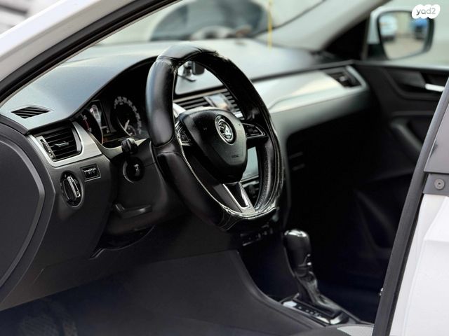 סקודה ראפיד