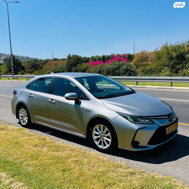 טויוטה קורולה