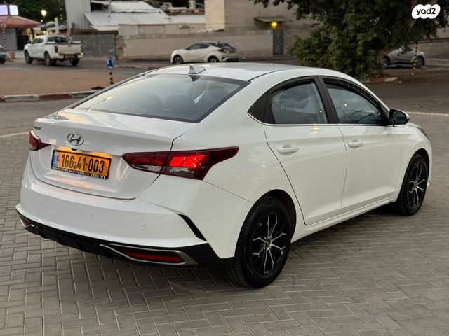 יונדאי אקסנט i25