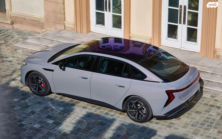 מודעת רכב הונגצ'י EH7