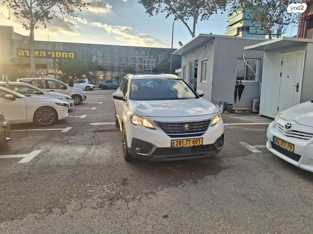 מודעת רכב פיג'ו 5008