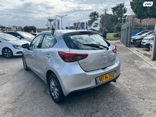 מאזדה 2