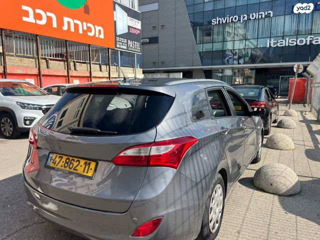 יונדאי i30