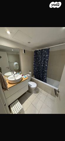 דירה, מעונות ברכה 5, השומר, ראשון לציון