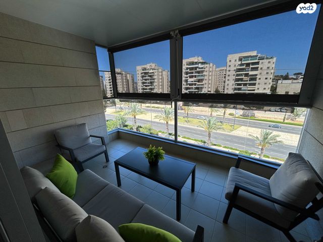 דירה, שביל חודשי השנה 15, נווה הדרים, אשקלון