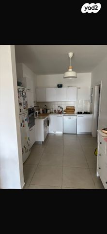 דירה, מעונות ברכה 5, השומר, ראשון לציון