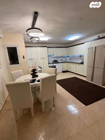 שדרות בן גוריון 21