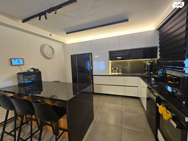 דירה, עפרה חזה 8, משכנות האומנים, קרית מוצקין