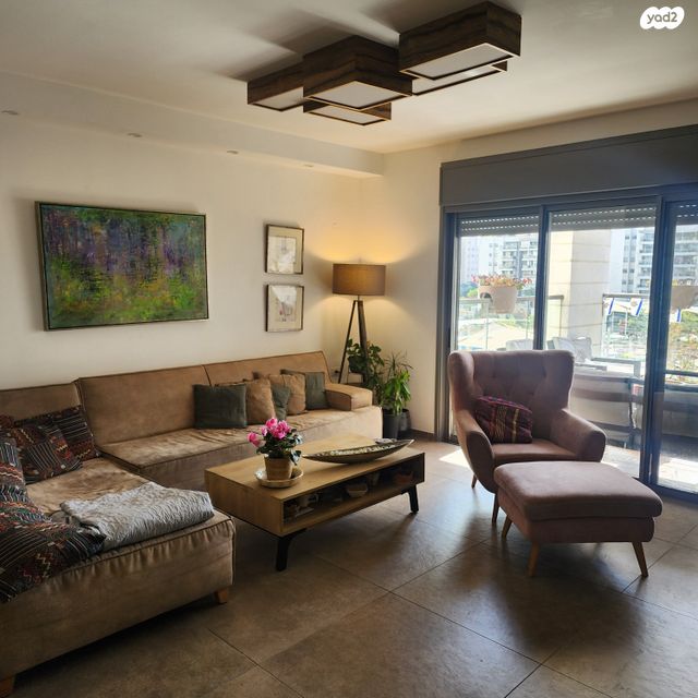 דירה, פרופ' אברהם הרשקו 8, רחובות המדע, רחובות