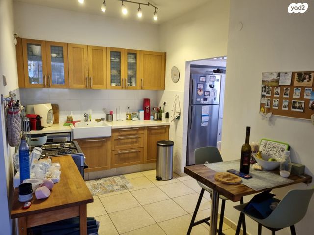 דירה, ארלוזורוב 11, שכונת חשמונאים, מרכז העיר א, רמת גן