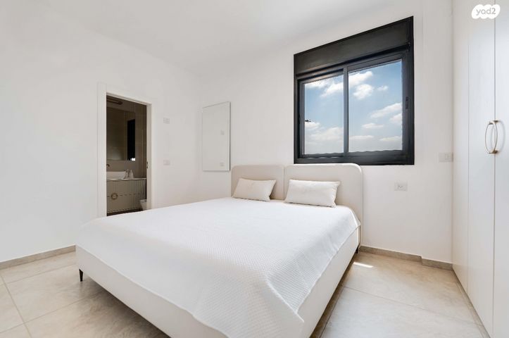 גג/ פנטהאוז, יער ביריה 1, נופי בן שמן, לוד