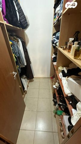 דירה, ארלוזורוב 13, רובע ה', אשדוד