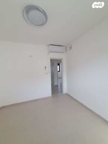 דירה, אחד העם 9, שאר העיר, מגדל העמק