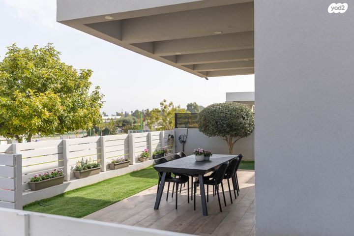 בית פרטי/ קוטג', חניון בית אלפא 1, חפצי בה, חפצי בה