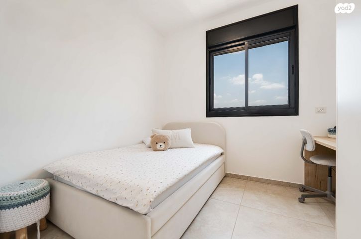 גג/ פנטהאוז, יער ביריה 1, נופי בן שמן, לוד