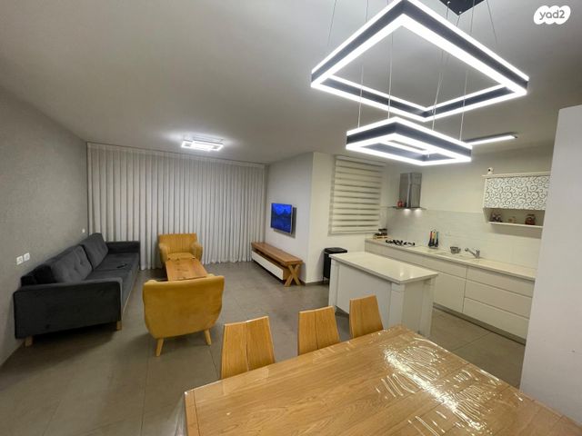 דירת גן, נחל הצבי 110, קרית רבין, מגדל העמק