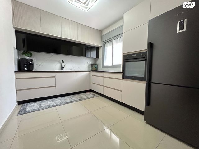 דירה, שביל חודשי השנה 15, נווה הדרים, אשקלון