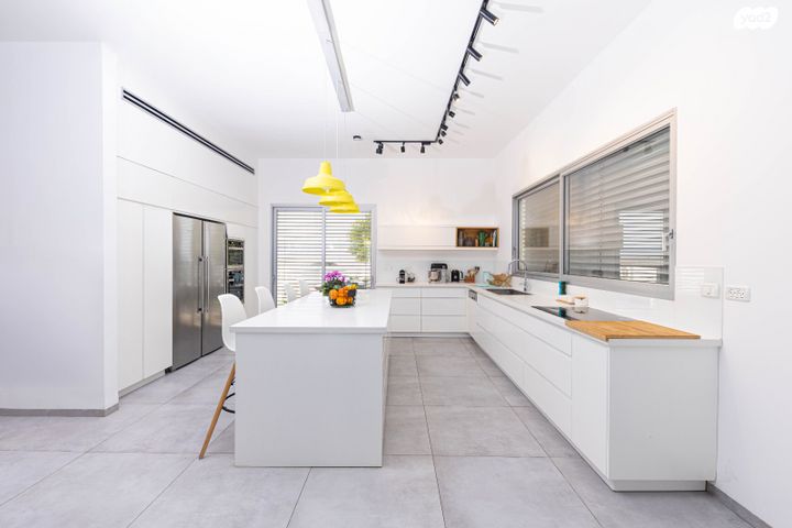 בית פרטי/ קוטג', חניון בית אלפא 1, חפצי בה, חפצי בה