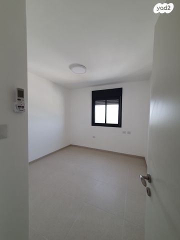 דירה, אחד העם 9, שאר העיר, מגדל העמק