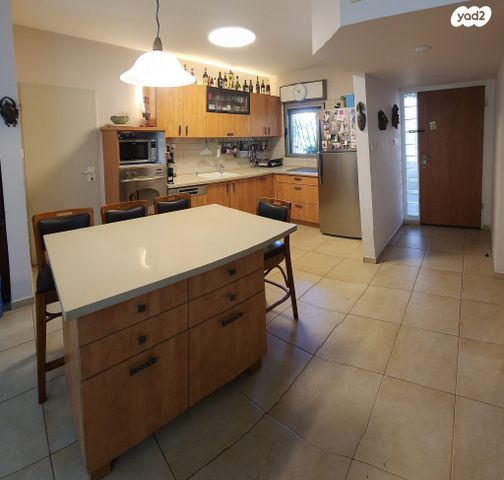 דו משפחתי, שני 2, רחובות החדשה, רחובות