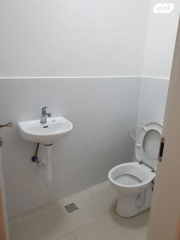 דירה, אחד העם 9, שאר העיר, מגדל העמק