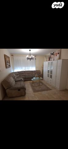 דירה, רב ניסים גאון 20, אלעד, אלעד