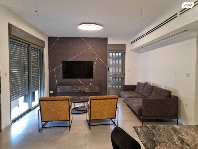 דירה, מורן 17, שיכון עובדים, טבריה