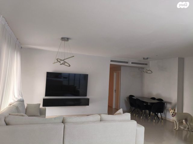 דירה, הנמל 28, נאות רבין, יבנה