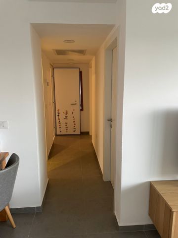 דירה, חייקה גרוסמן 7, נאות עוזי, רעננה