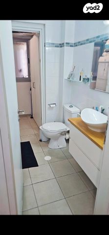 משה קהירי 11