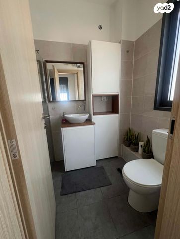 דירה, נחל ירקון 3, כרמי גת, קרית גת