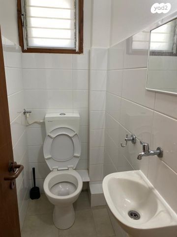 דירת גן, איילת השחר, איילת השחר, איילת השחר