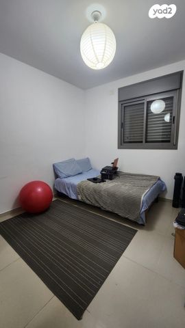 דירה, גינת אגוז 5, נווה גנים, פרדס חנה כרכור