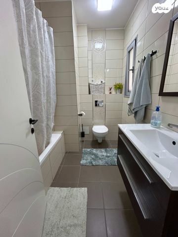 דירה, שביל חודשי השנה 15, נווה הדרים, אשקלון