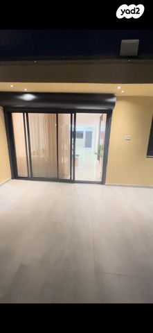 בית פרטי/ קוטג', הכרמל 26, גליקסון, קרית גת