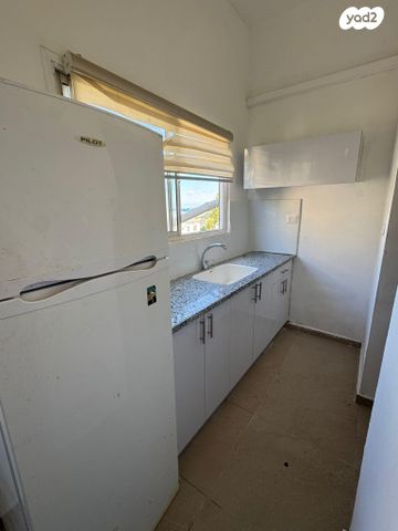 דירה, השומר 29, העיר התחתית, ואדי סאליב, חיפה