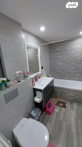 דירה, גאולה כהן 6, גלי ים, קרית ים