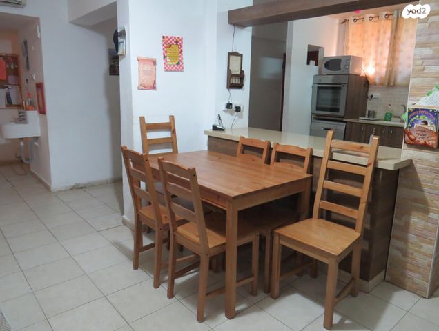 דירת גן, קרן היסוד 2, דרום, צפת