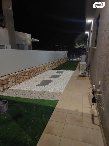 בית פרטי/ קוטג', הגפן 4, שאר העיר, חצור הגלילית