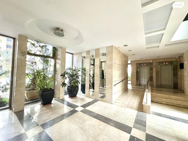 דירה, עמנואל זמיר 2, כפר גנים ג, פתח תקווה