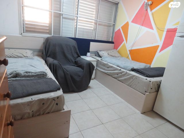 דירת גן, קרן היסוד 2, דרום, צפת