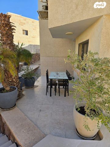 סאבלט, הצפצפה 13, גנים א', אילת