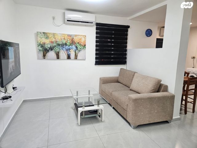 דירה, סנונית 3, צופית עלית, אילת